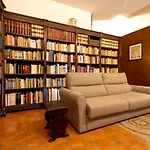 Book And Bed Orvieto