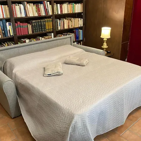 Book And Bed * Orvieto
