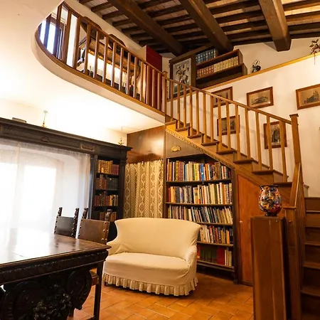 Book And Bed Orvieto