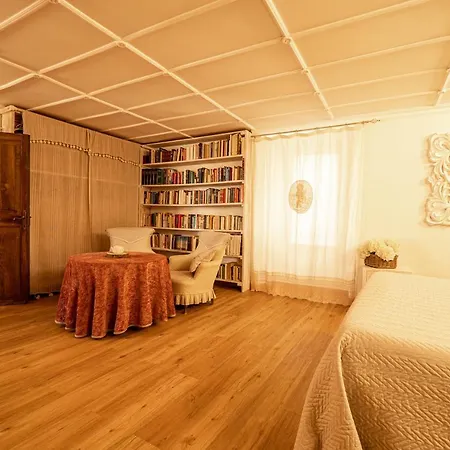 Book And Bed Holiday home *