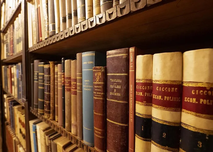 Book And Bed * Orvieto